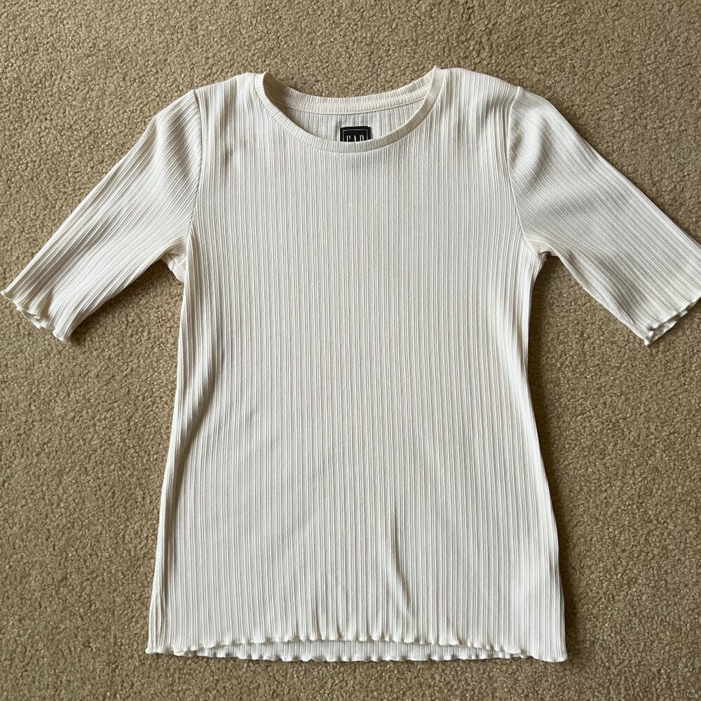 Gap Top
